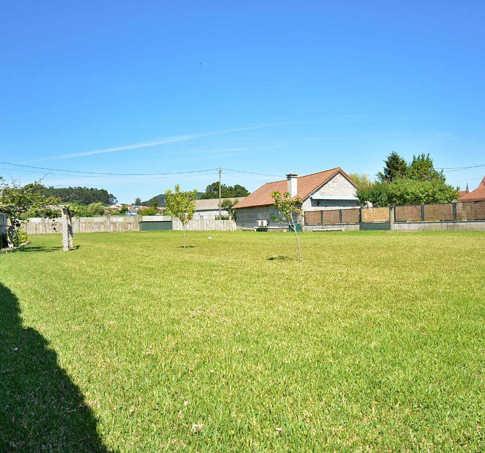 Galihost - Casa Con Precioso Jardin En Vilanova De Arousa Esterno foto