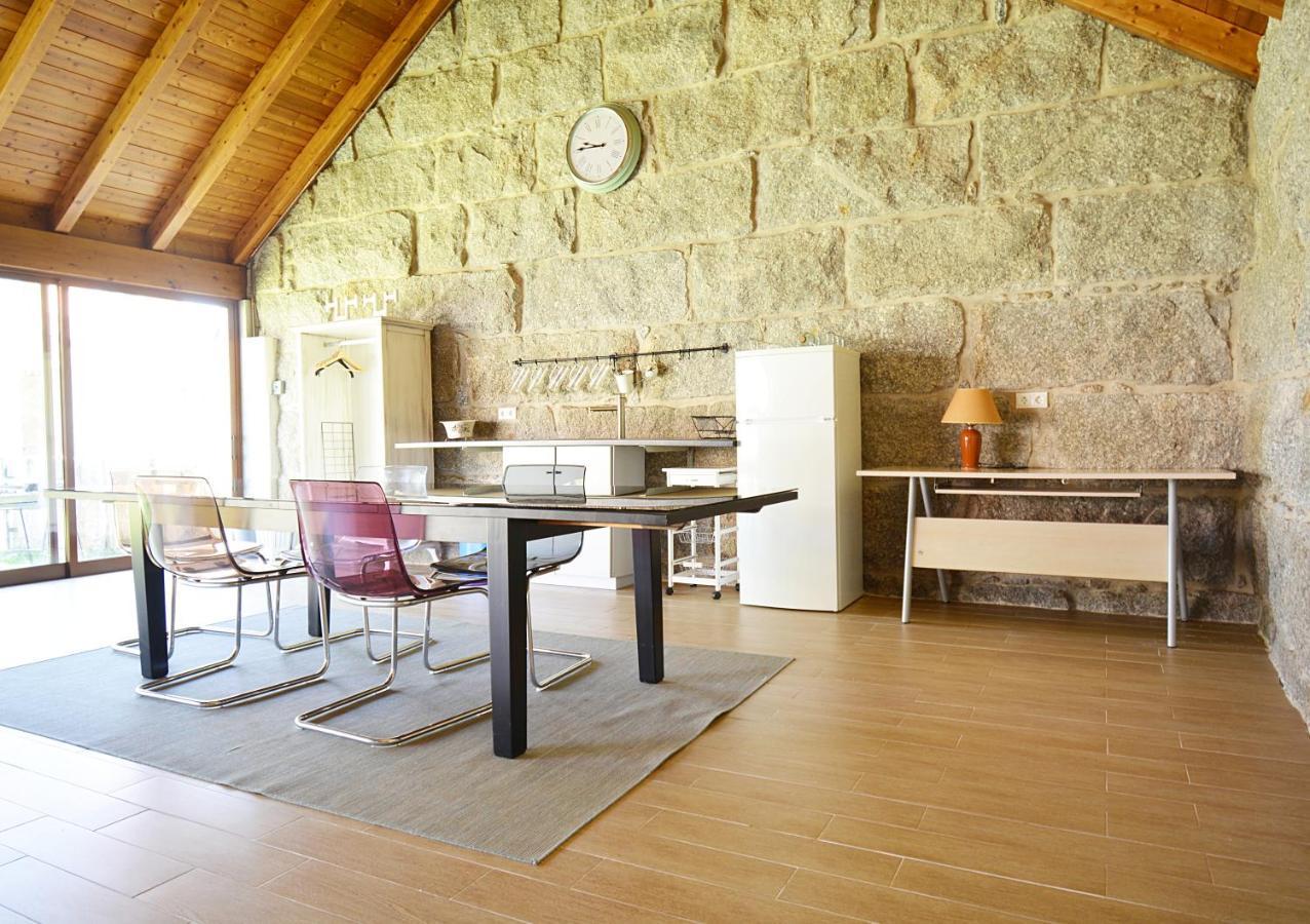 Galihost - Casa Con Precioso Jardin En Vilanova De Arousa Esterno foto