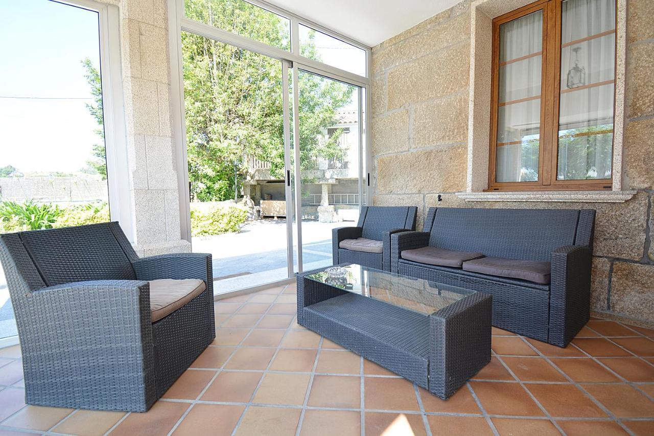 Galihost - Casa Con Precioso Jardin En Vilanova De Arousa Esterno foto